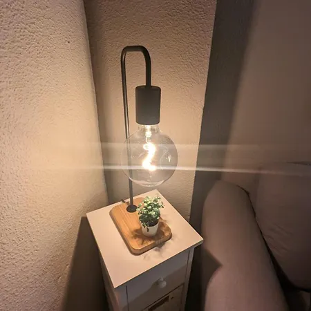 Cozy 아파트 *